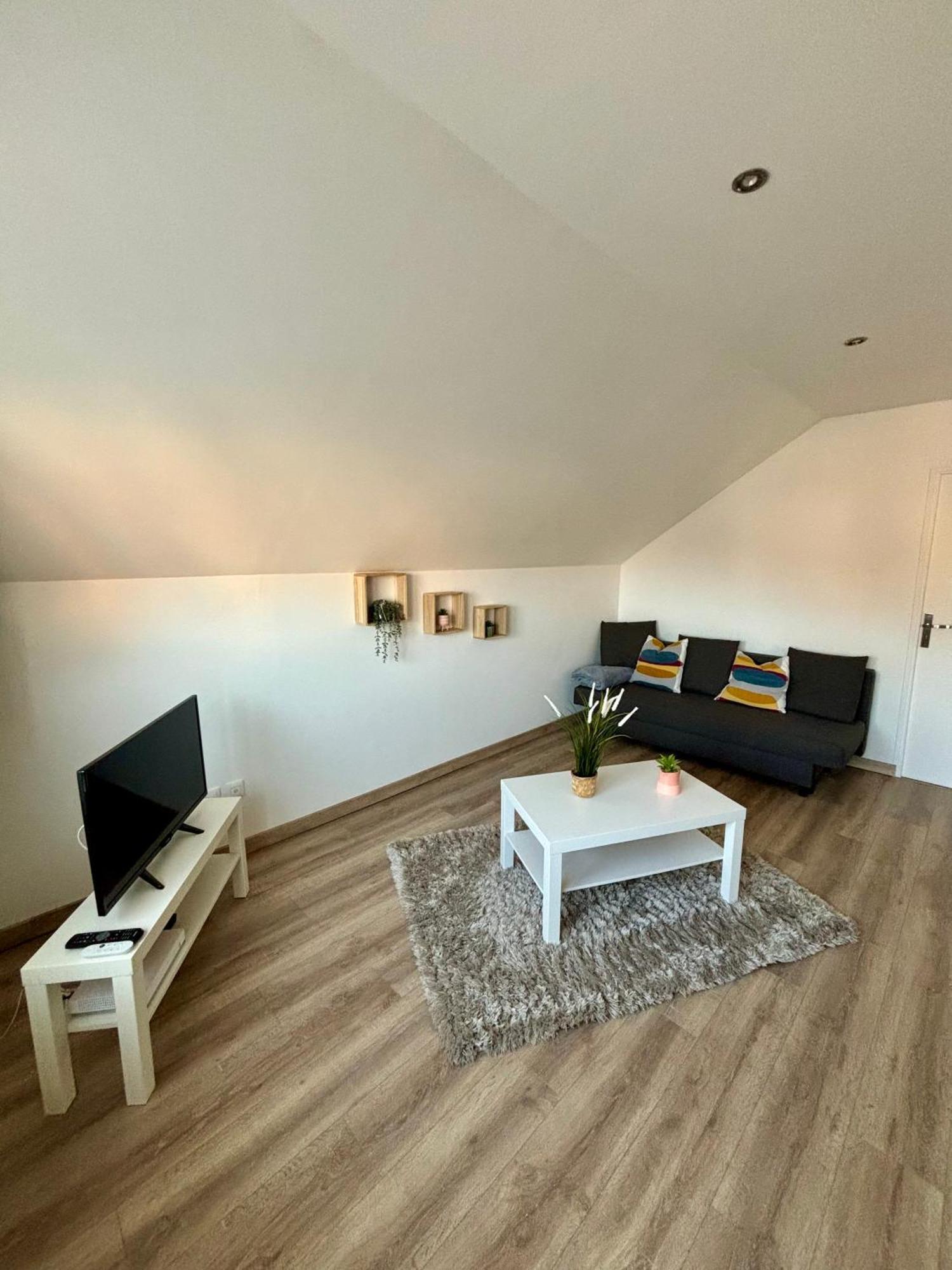 Confort 60 M² Apartment *